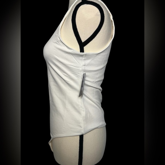 BP Nordstrom’s women’s size medium ivory tofu one piece ribbed bodysuit New - Picture 3 of 8
